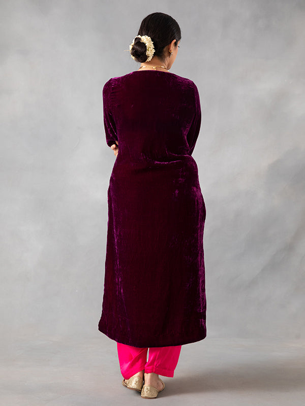 Nauheed Kurta Salwar Dupatta Set Aubergine