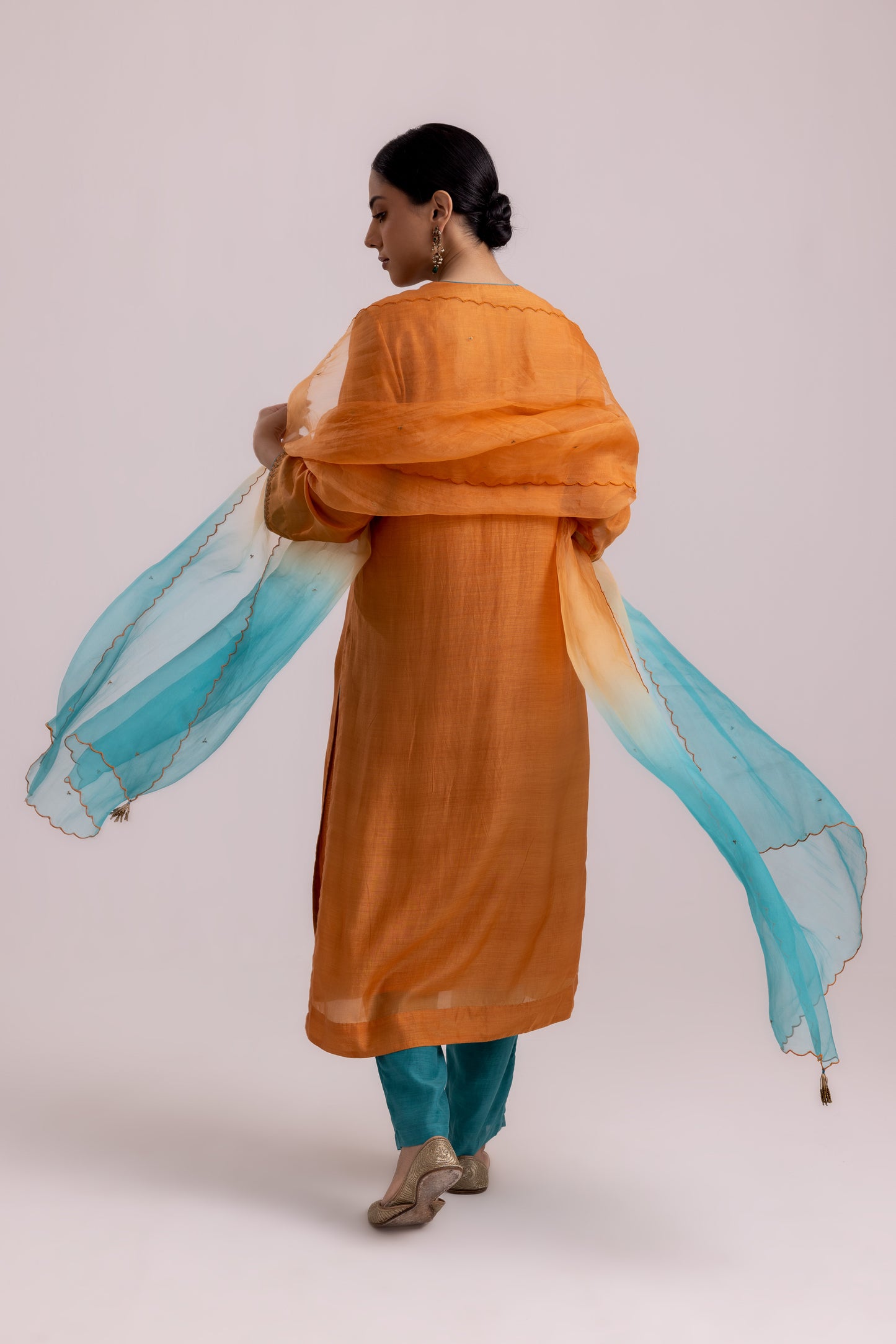 Veena Kurta Dupatta Set Orange