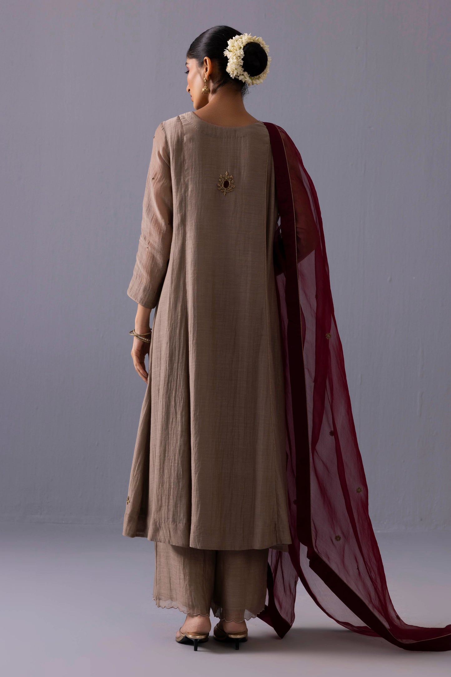 Noor Kurta Set Beige