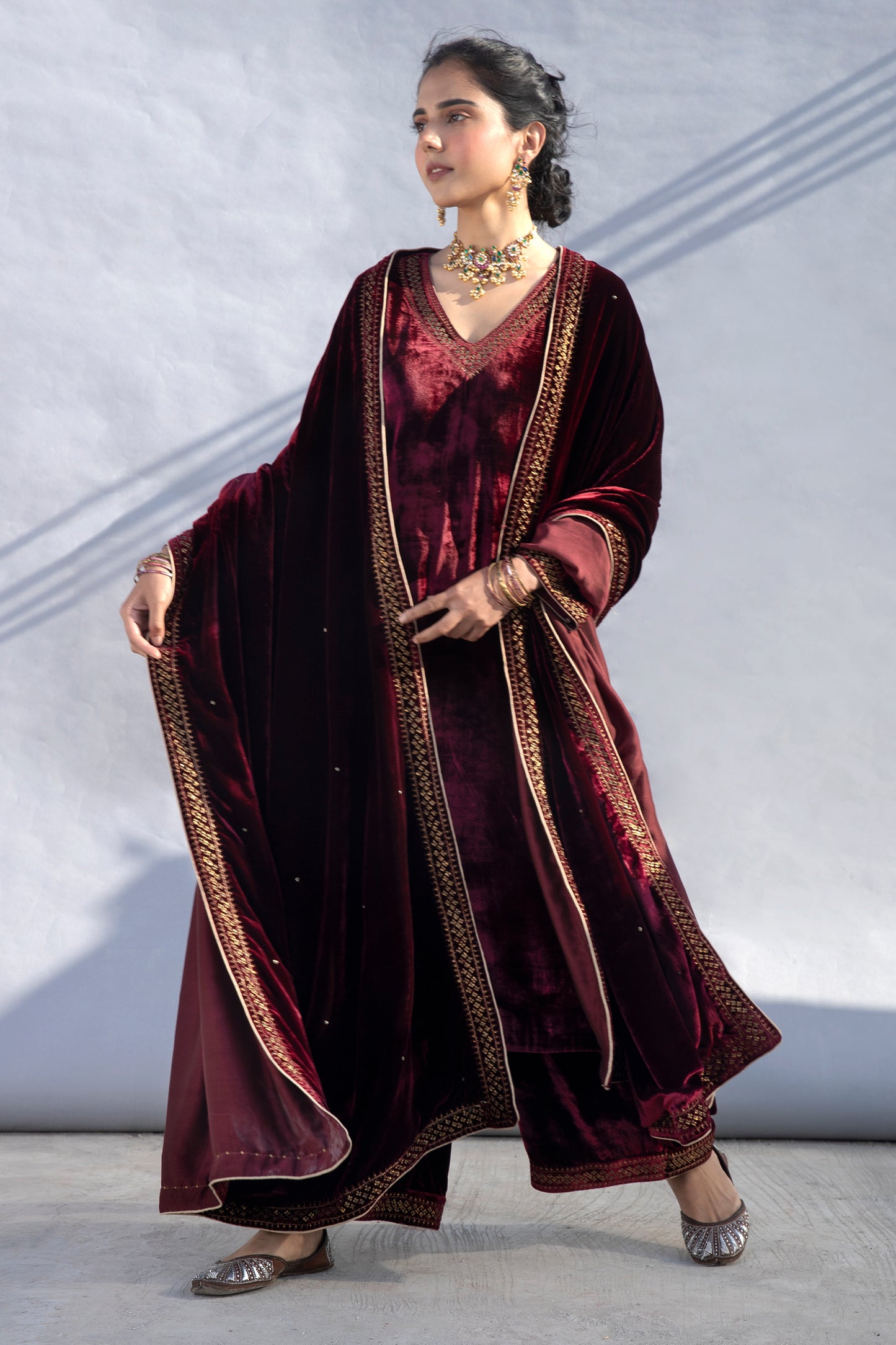 Yasmin Velvet Kurta Set of 2