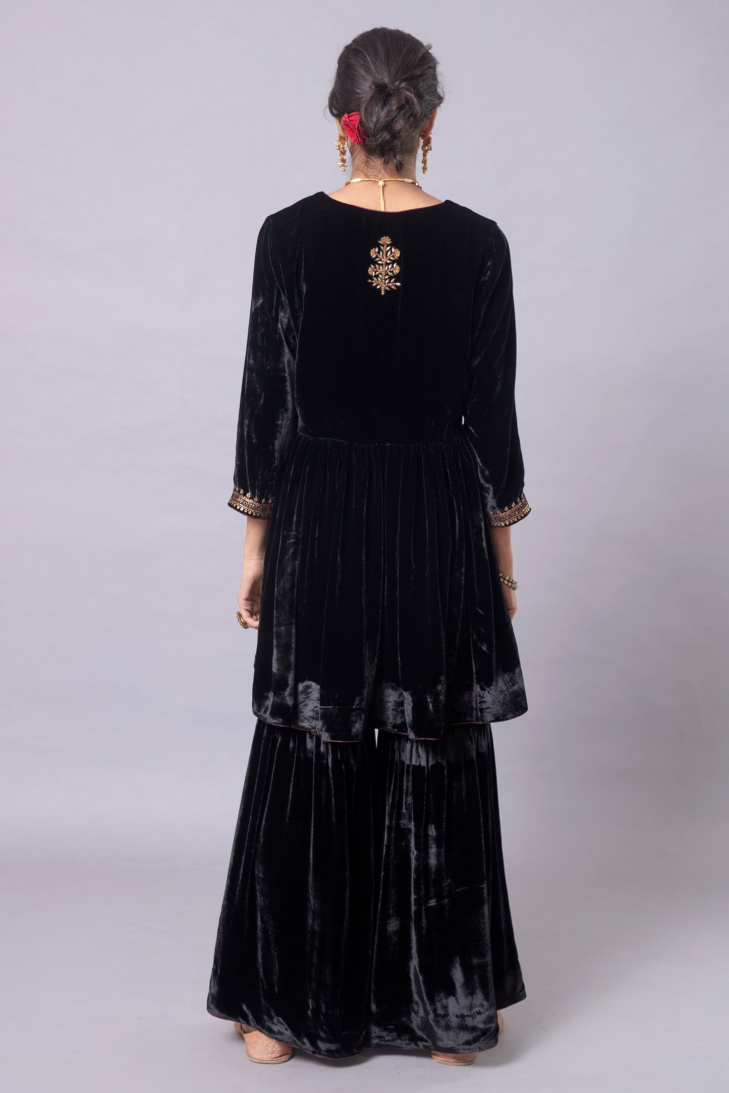 Amina Kurta Garara set of 2- Black