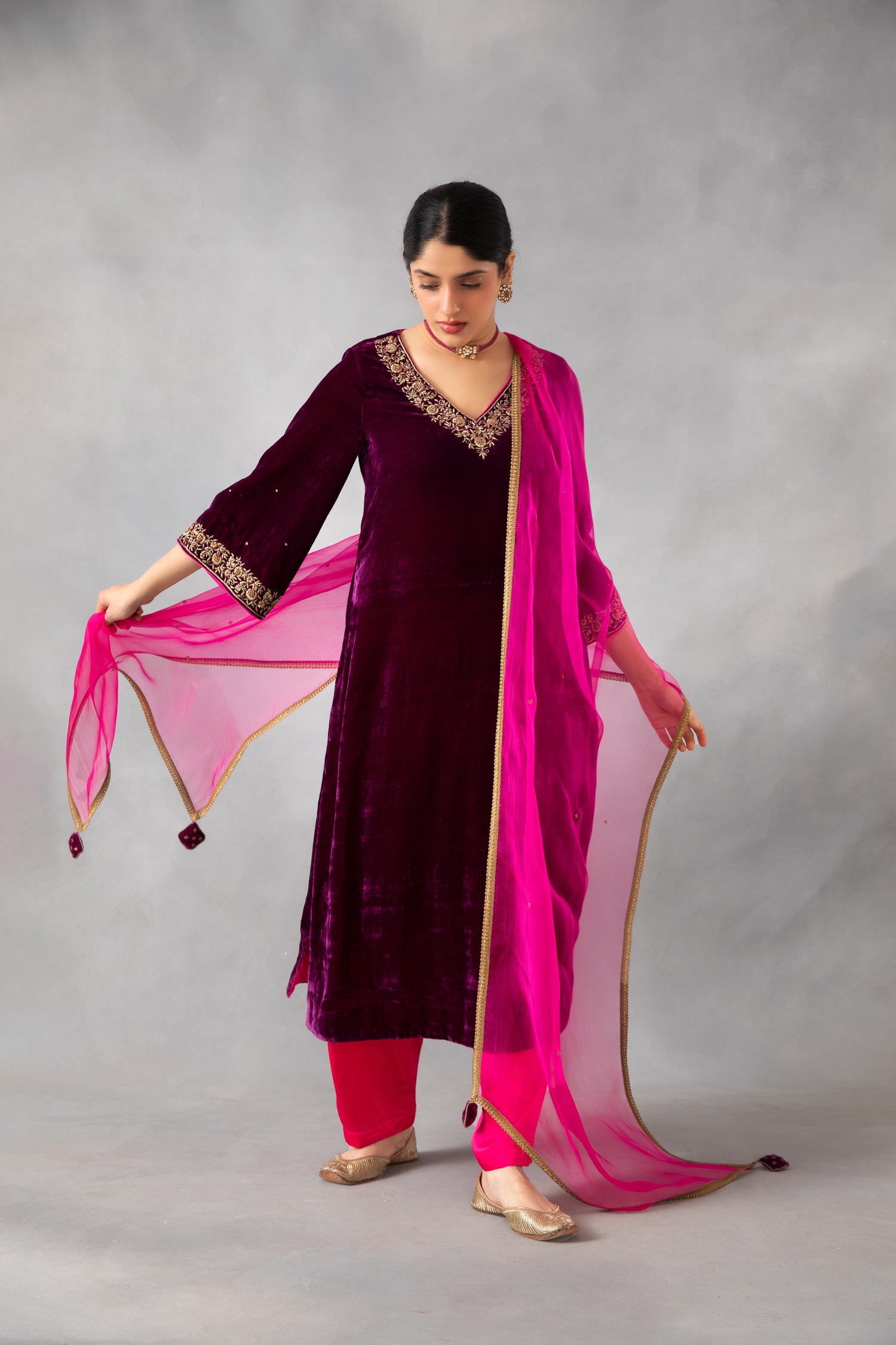 Nauheed Kurta Salwar Dupatta Set Aubergine