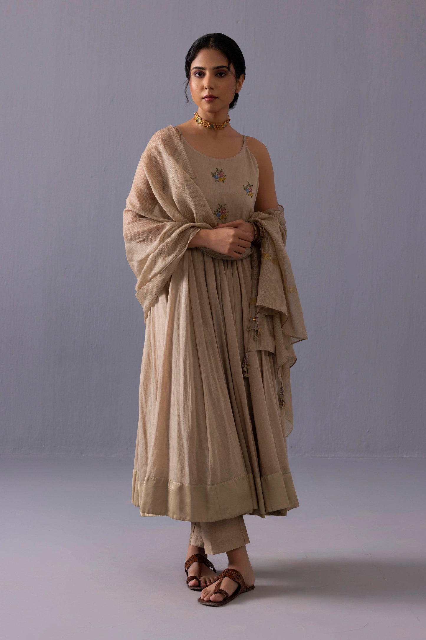 Mira Kurta Set Beige