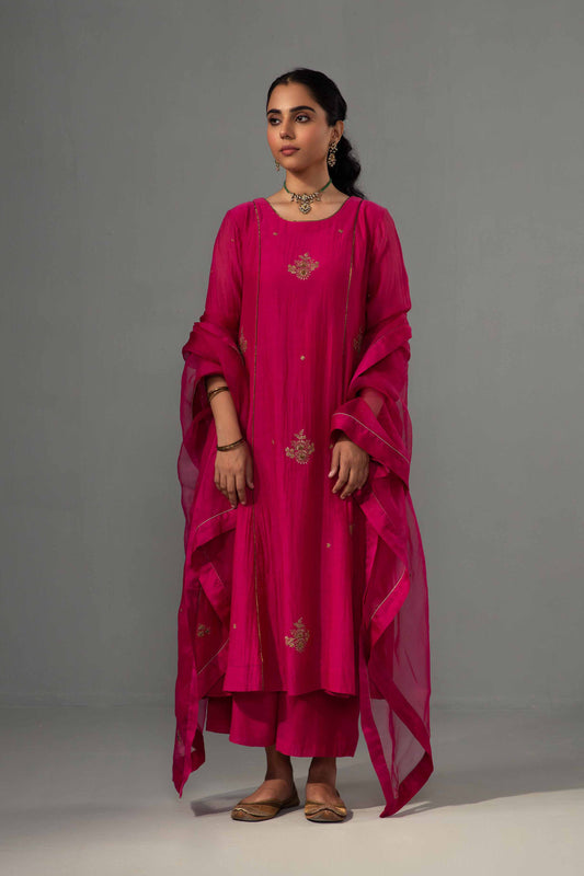 Noor Kurta Dupatta Set Fuschia