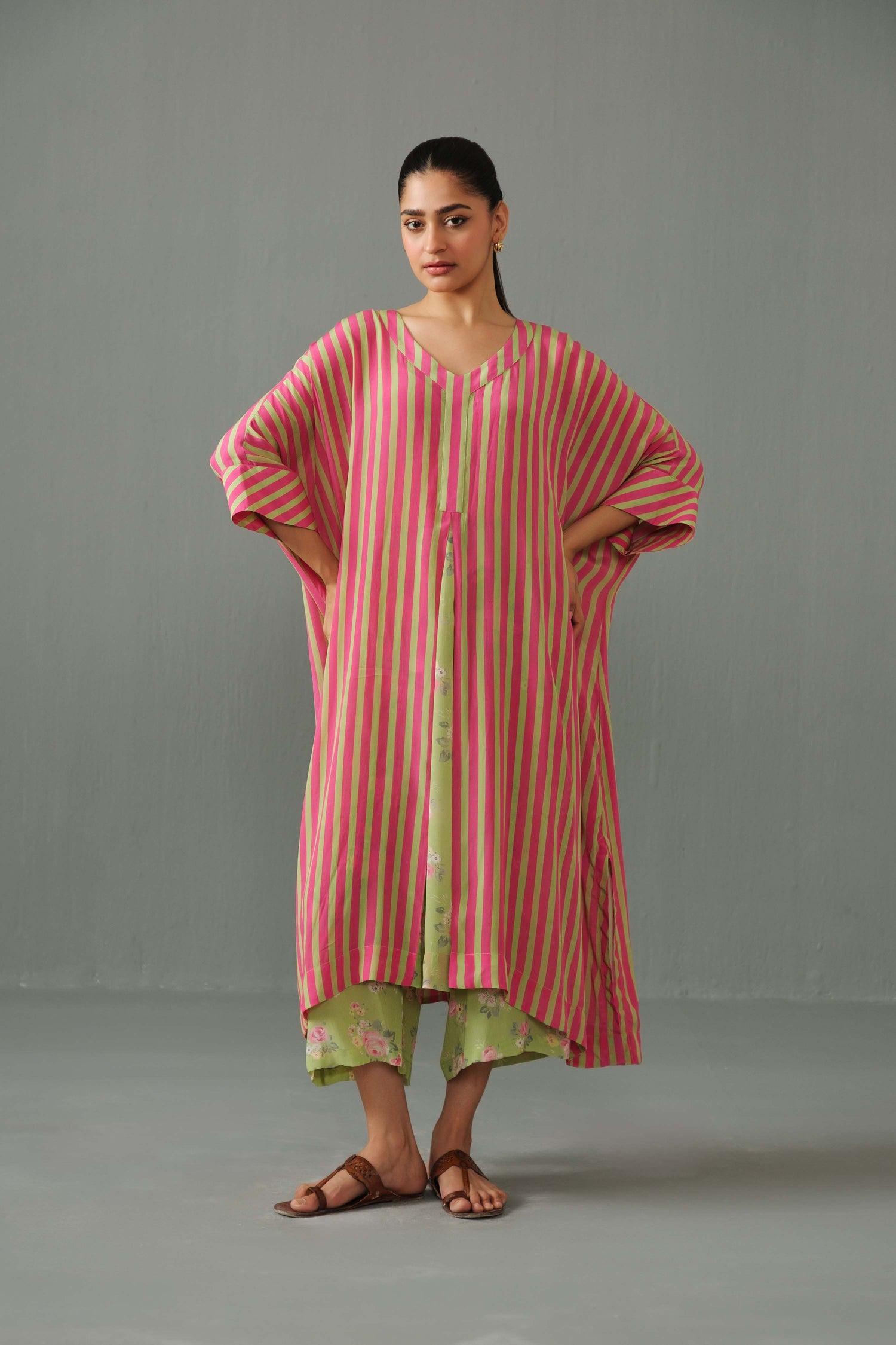 Bella kaftan set Pink