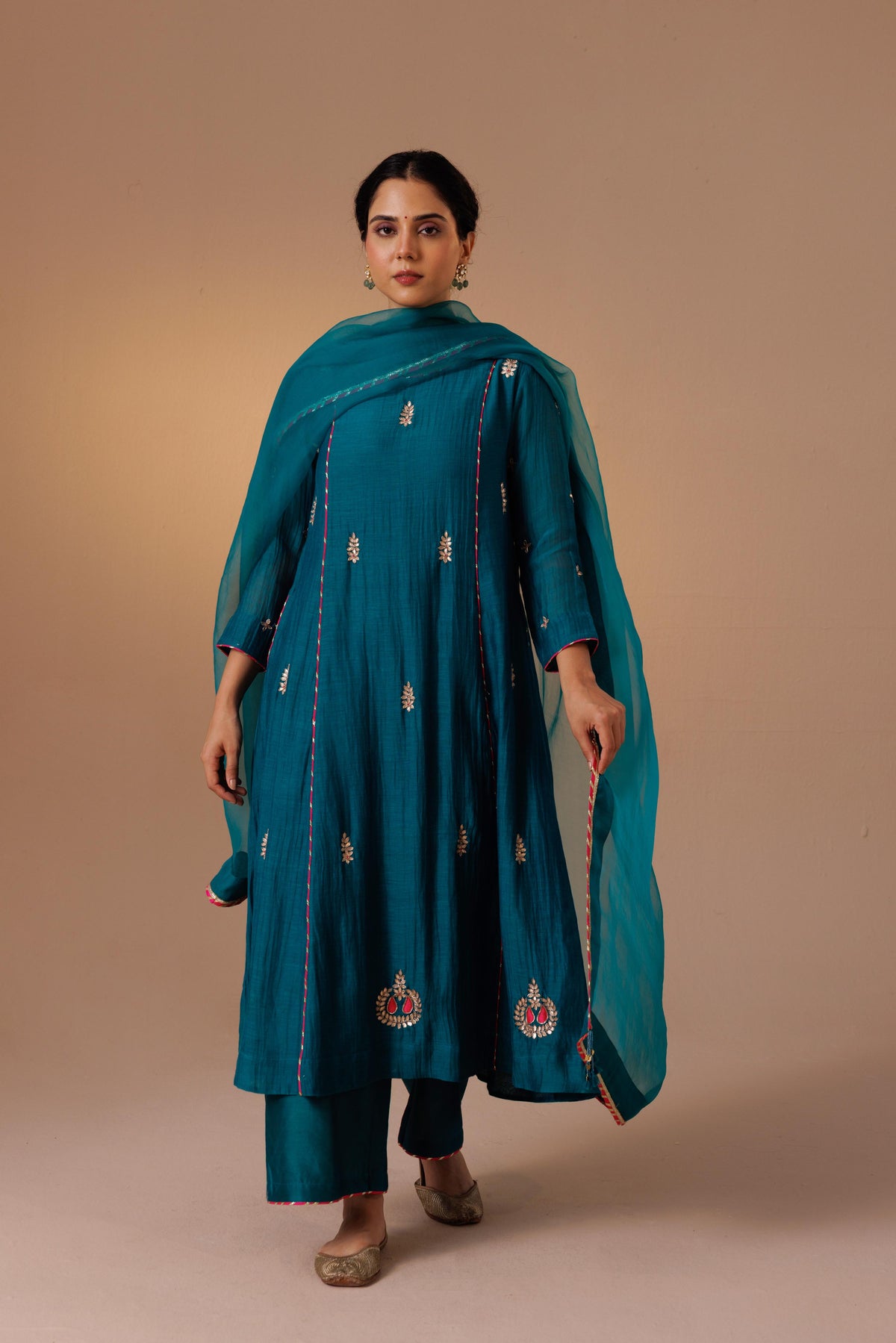 Noor Gota Set -Turquoise