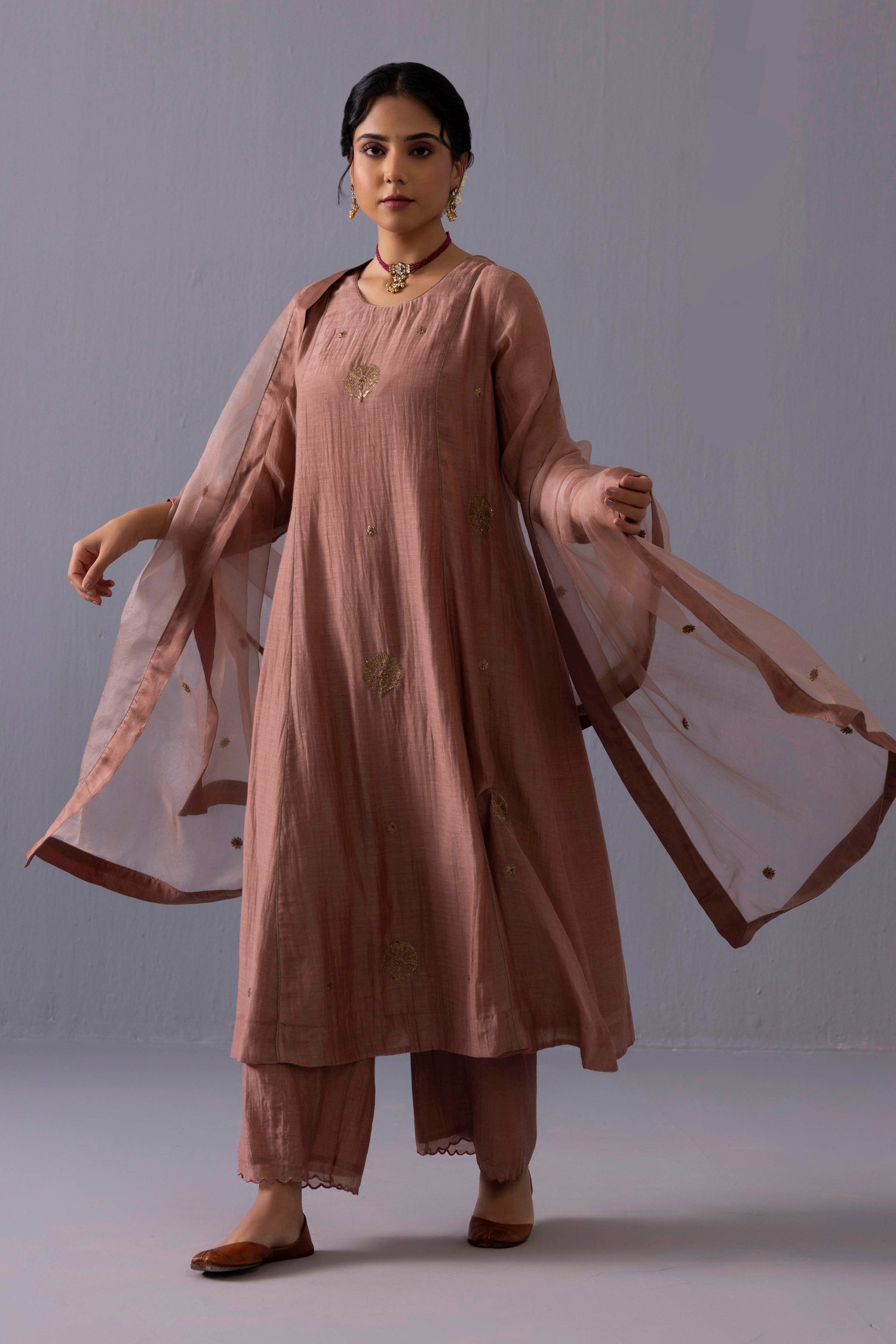 Noor Kurta Set Brown
