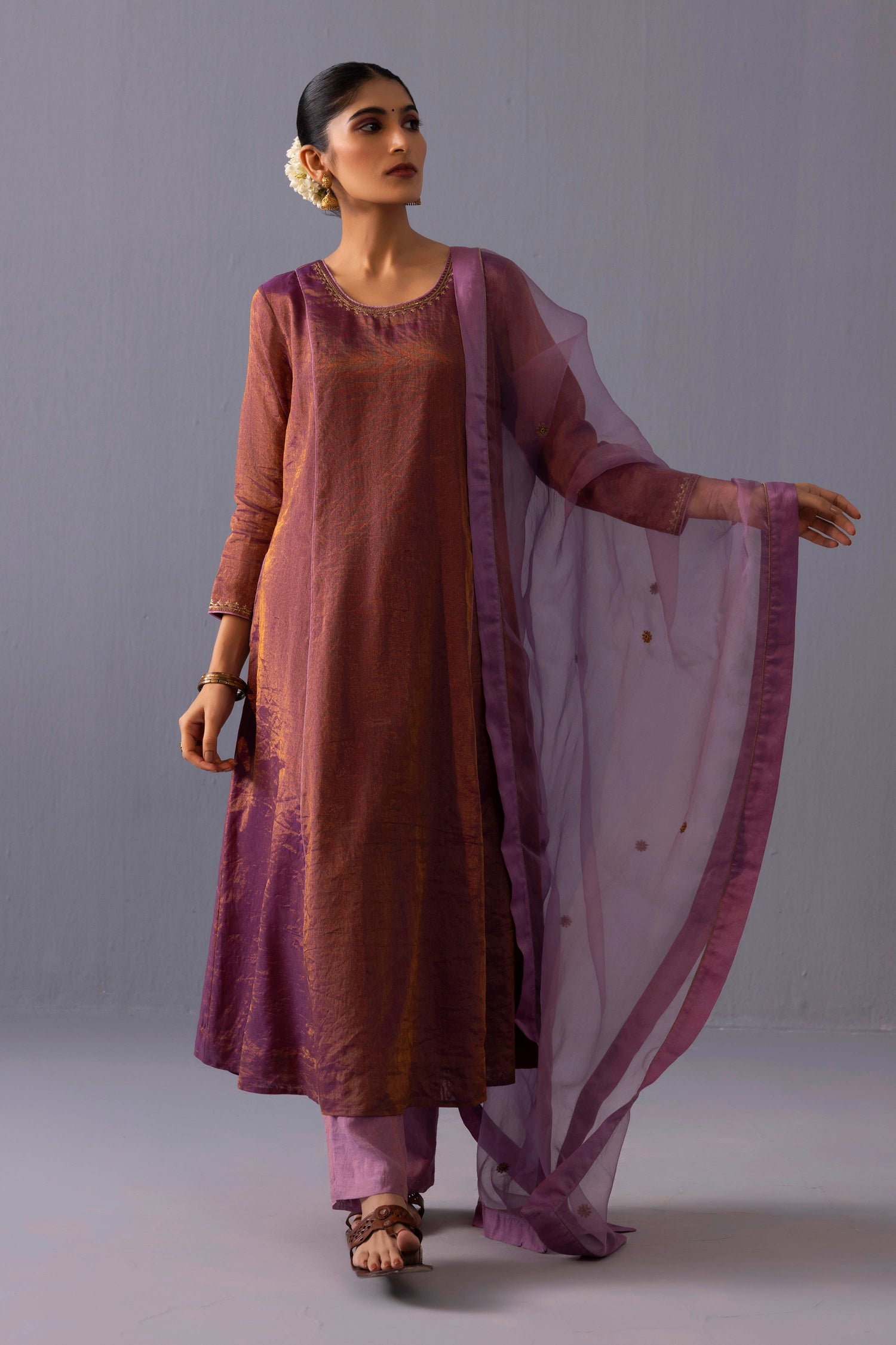 Himani Kurta Set Purple