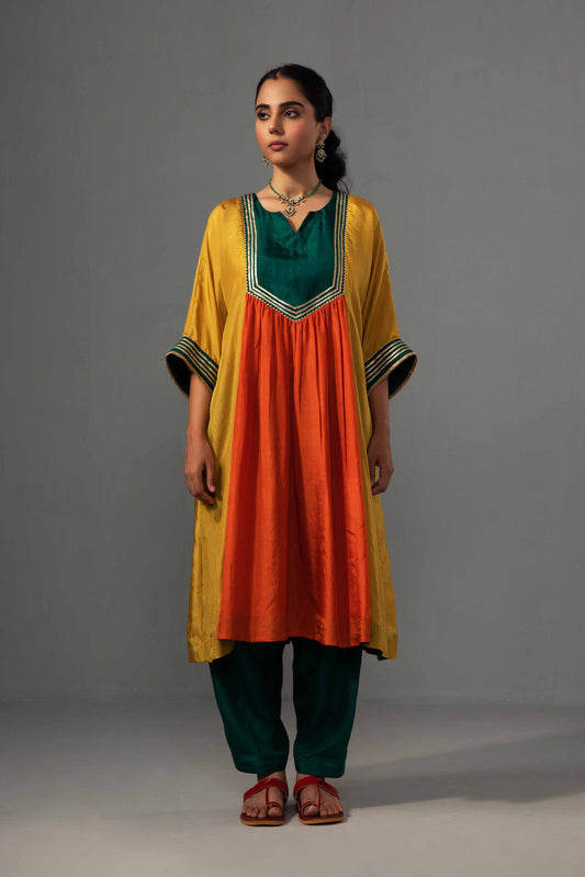 Ajooni Set Yellow