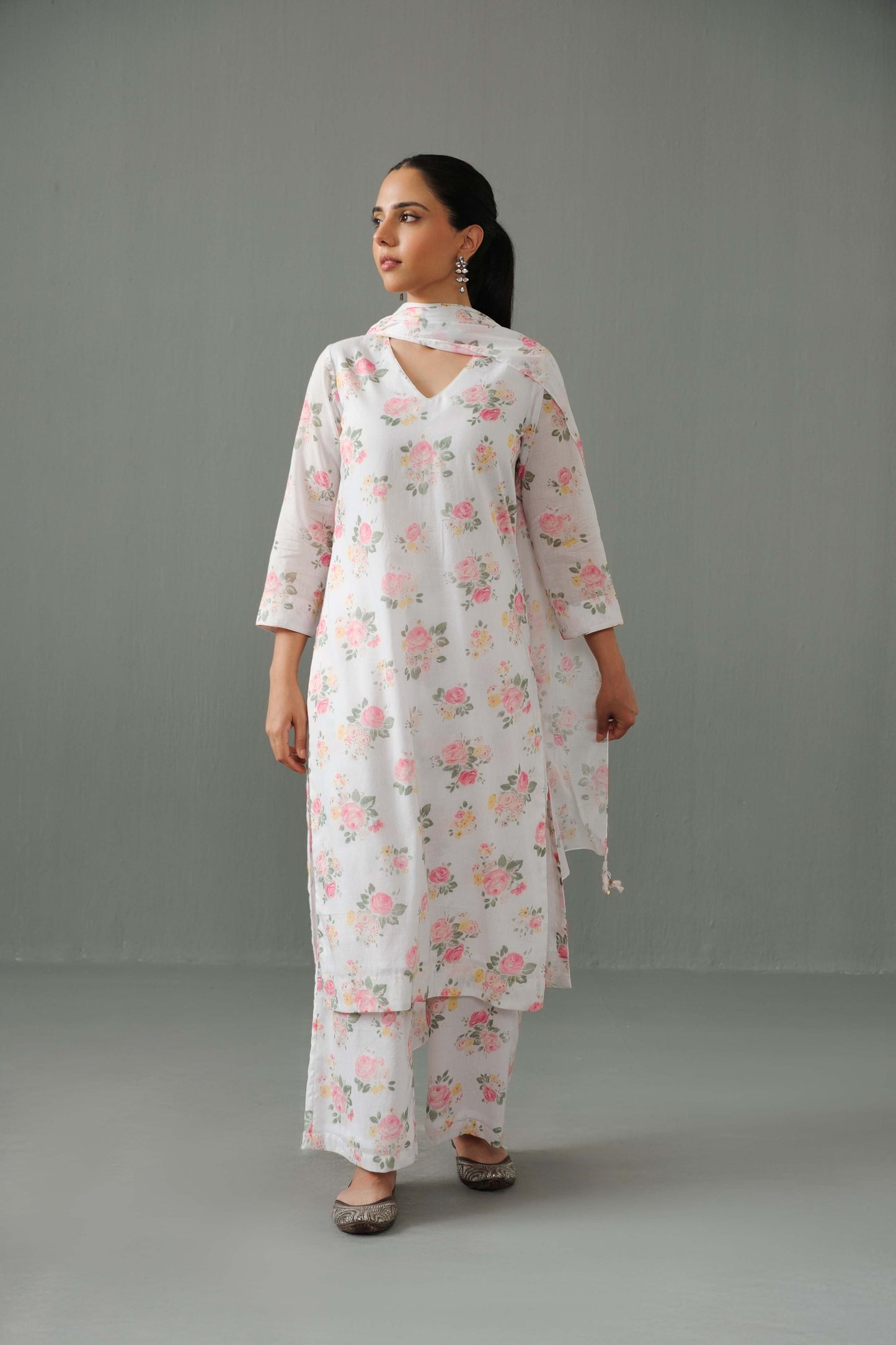 Linda Printed  kurta set White