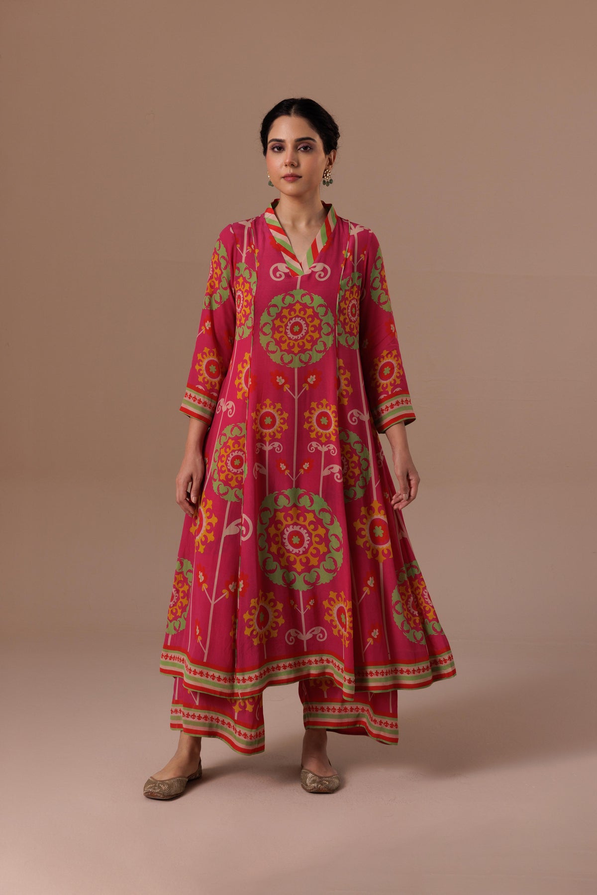 Thea Kurta Set - Suzani Pink