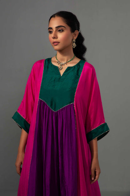 Ajooni Set Rani Pink