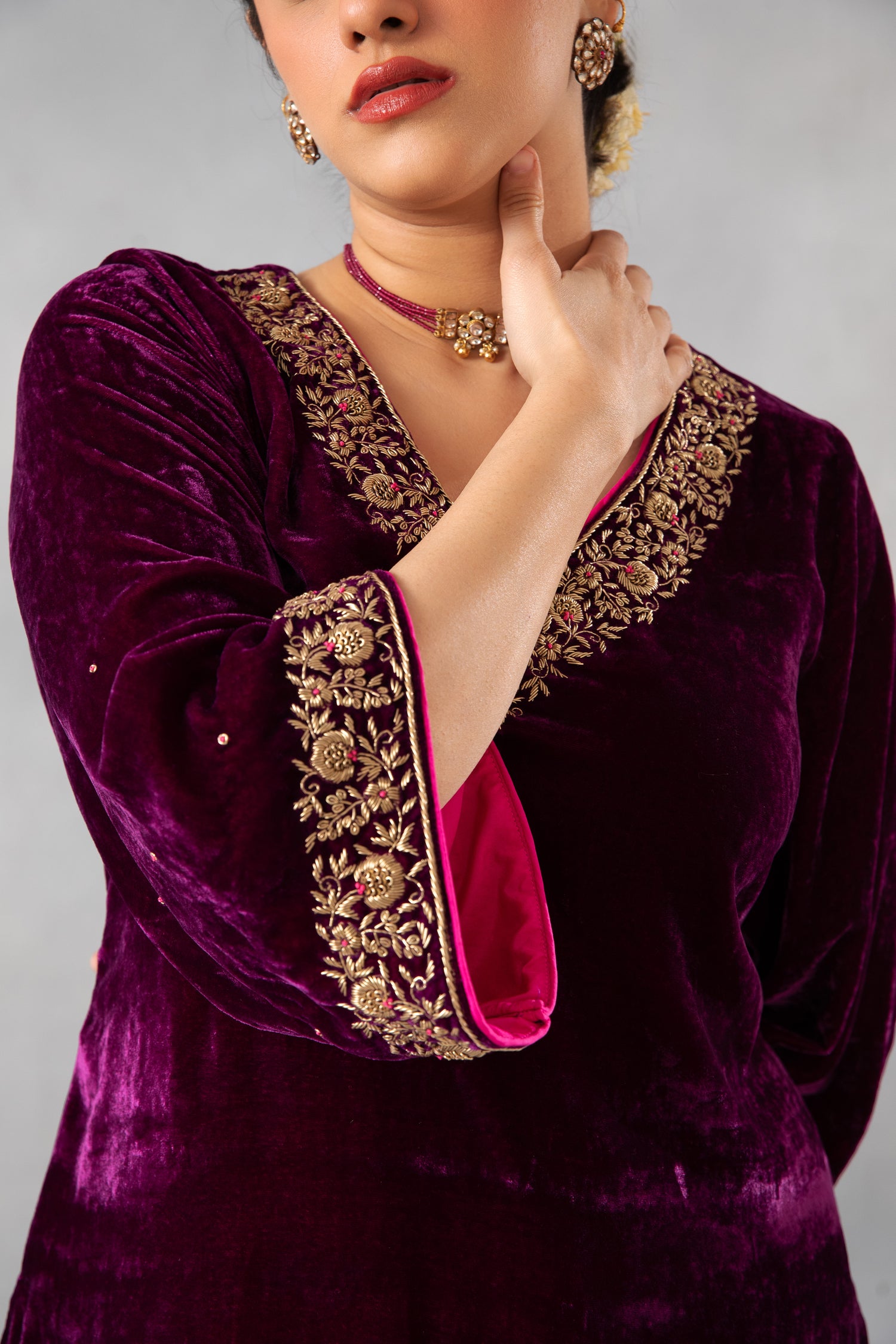 Nauheed Kurta Salwar Dupatta Set Aubergine