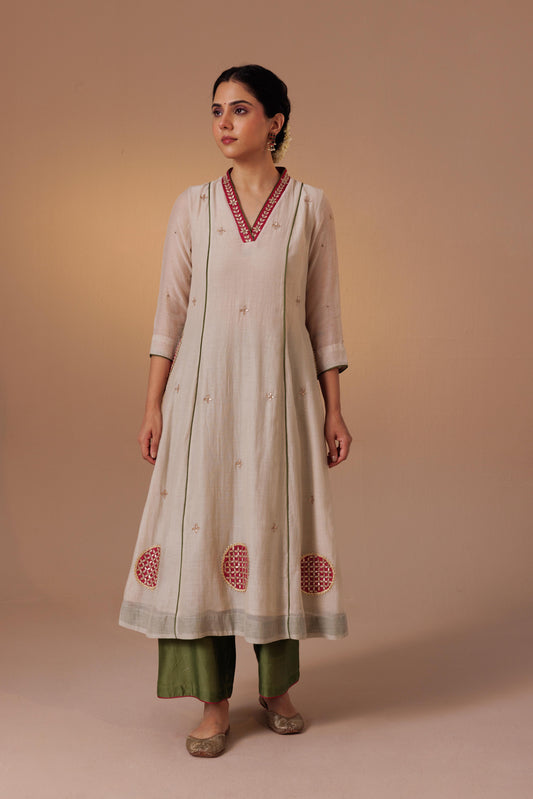 Noor Gota Set- Off white