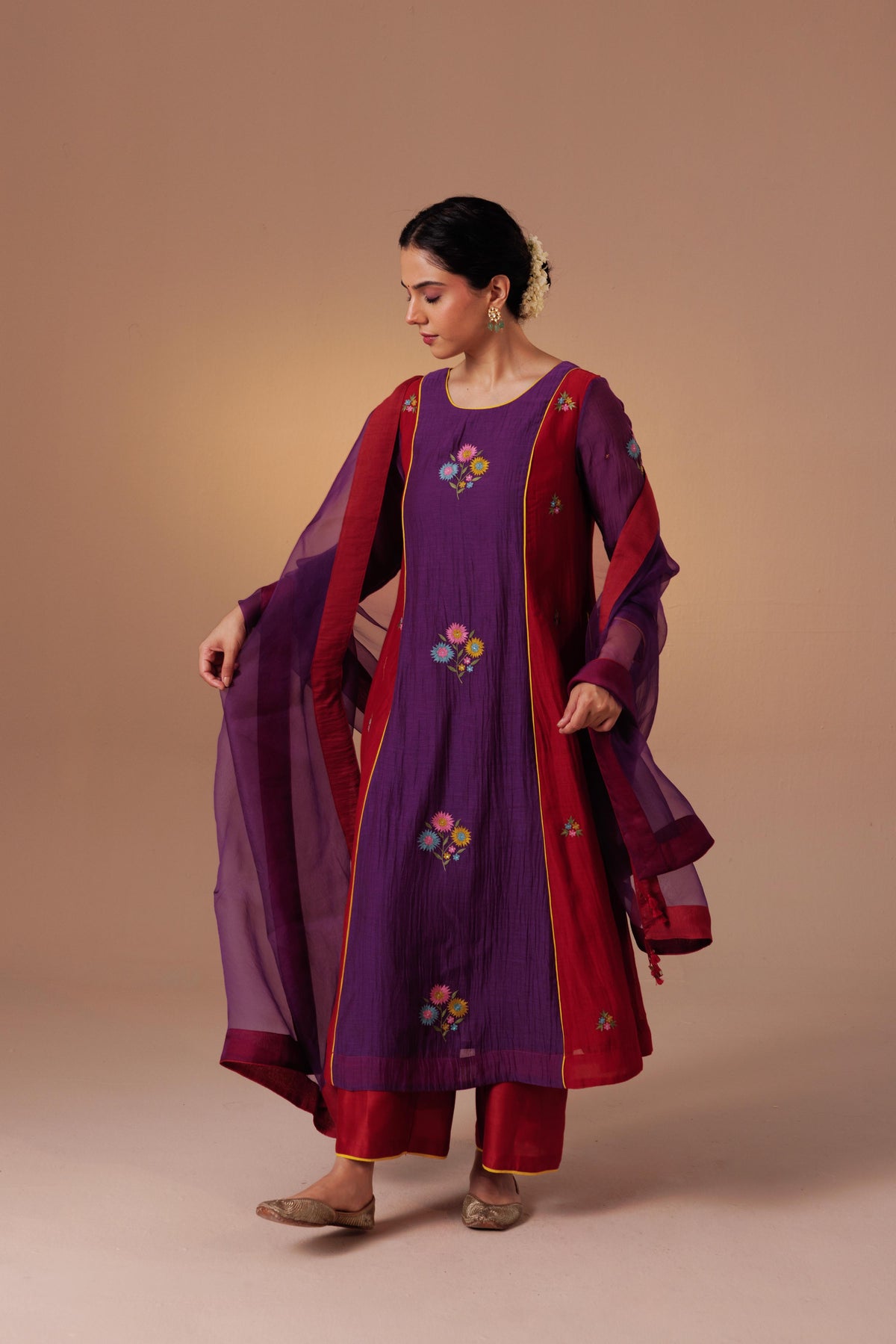 Noor Kurta Set -Aubergine