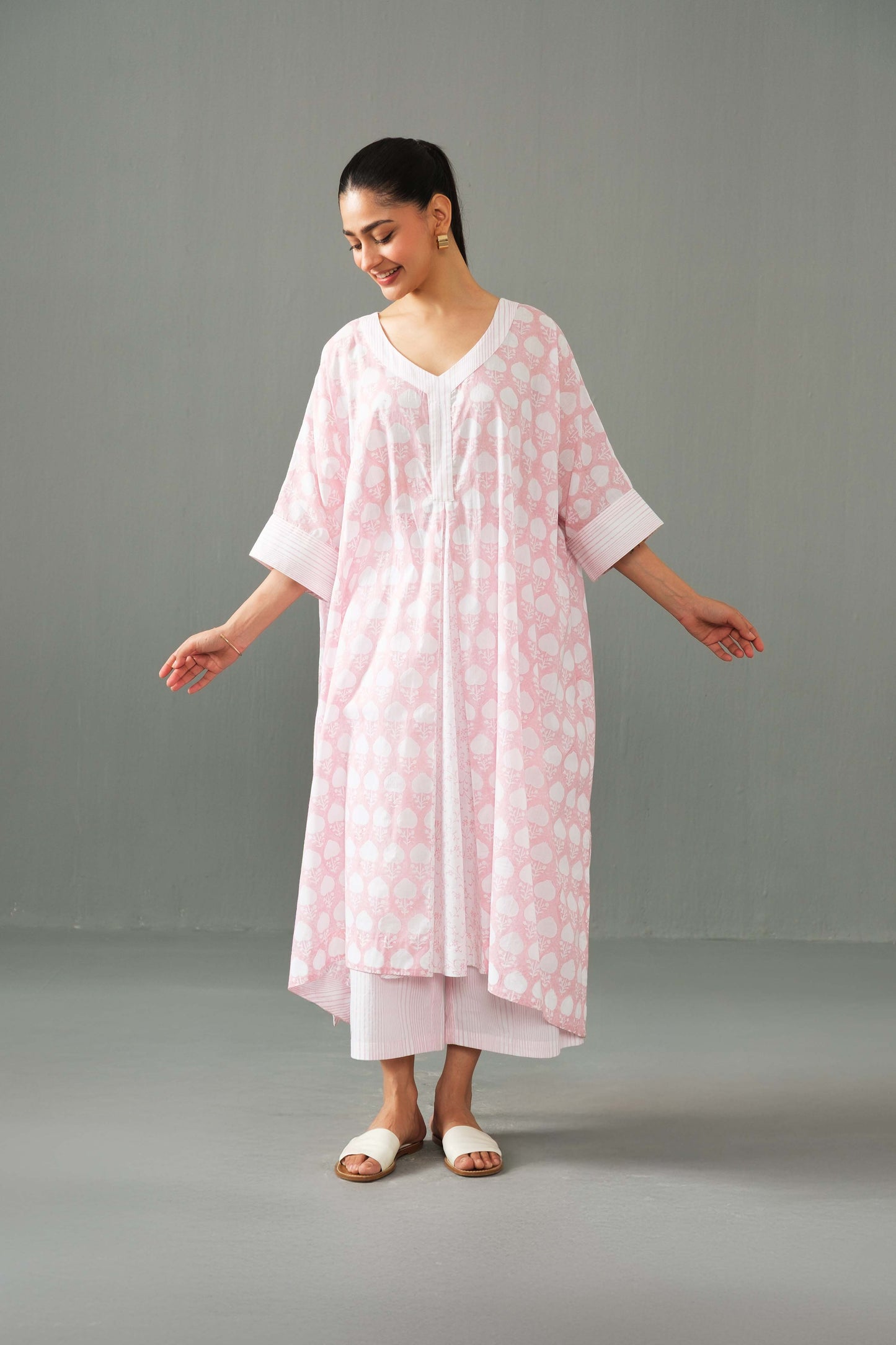 Bella kaftan set Pink