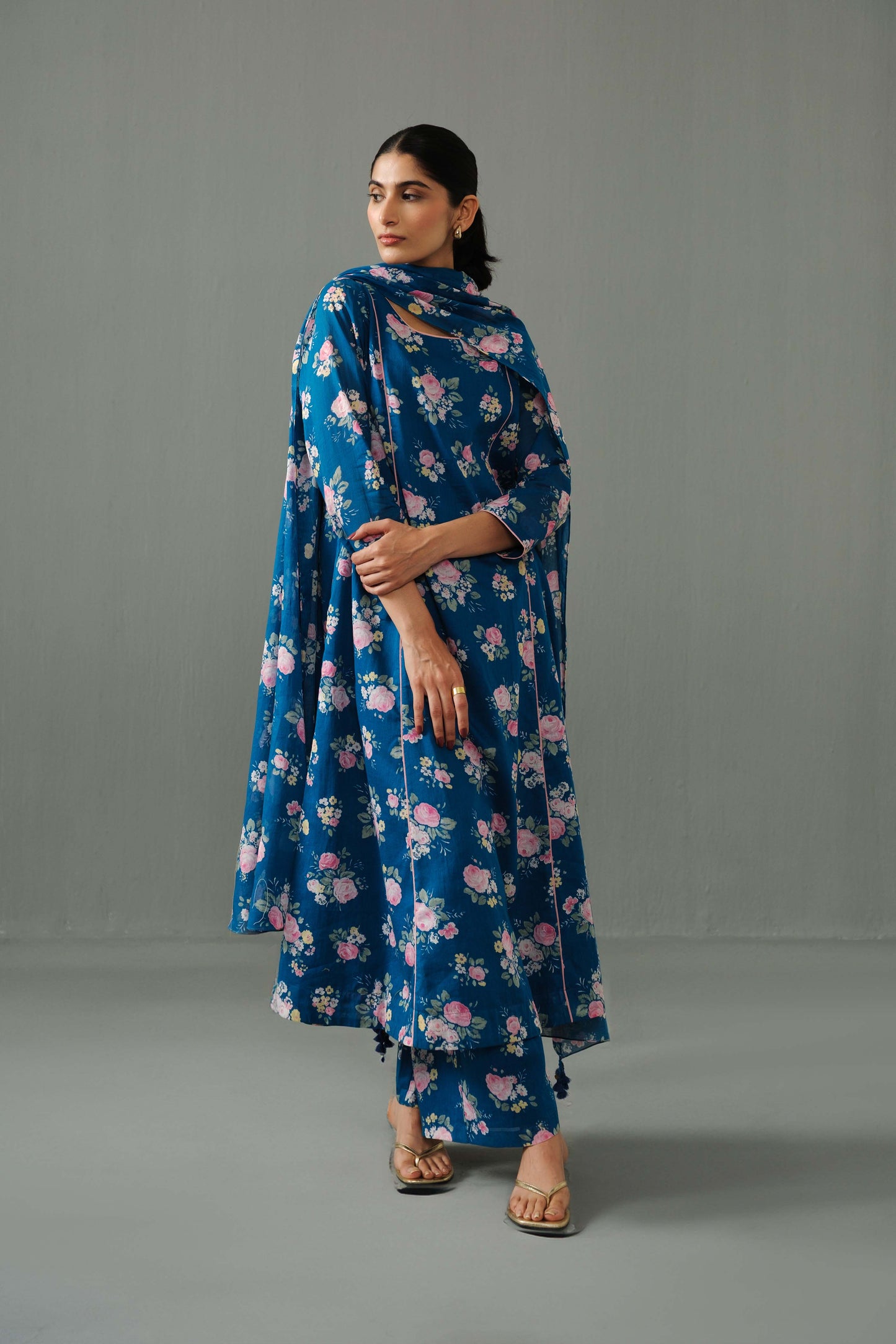 Noor Kurta Set Indigo Blue