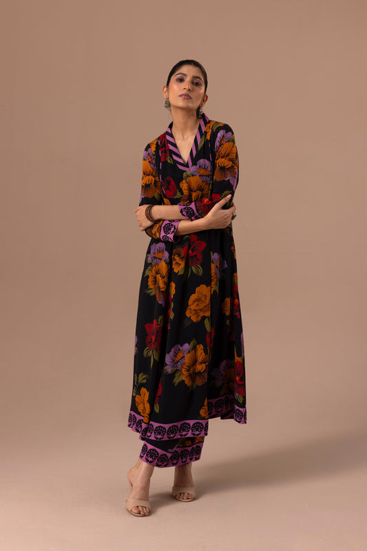 Thea Kurta Set - Black Floral