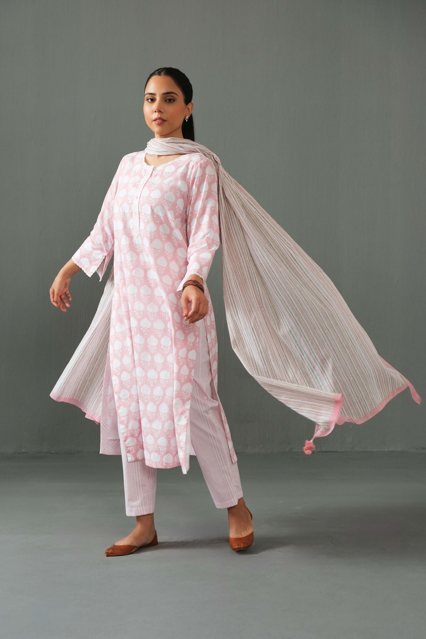 Abha block print kurta set- Pink