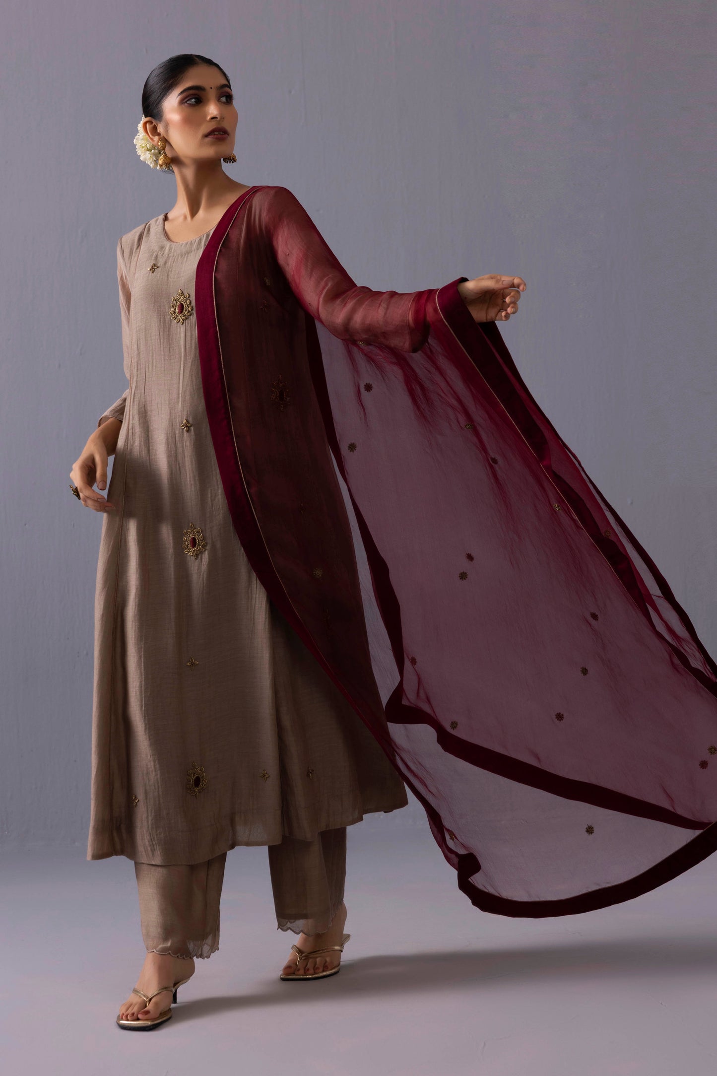 Noor Kurta Set Beige