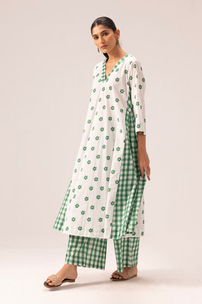 Jia Kurta Pant Set Green
