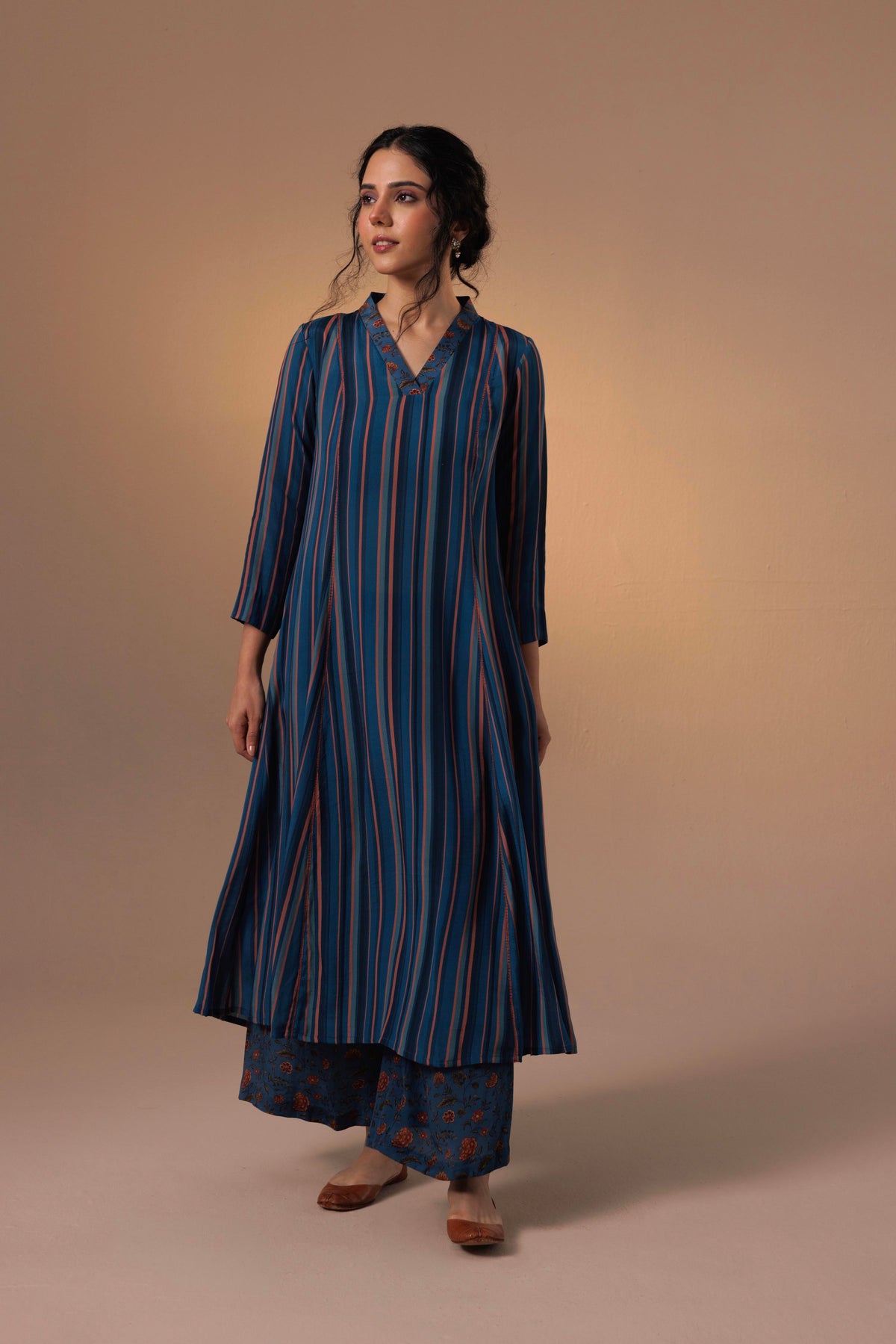 Thea Kurta Set Blue Stripes
