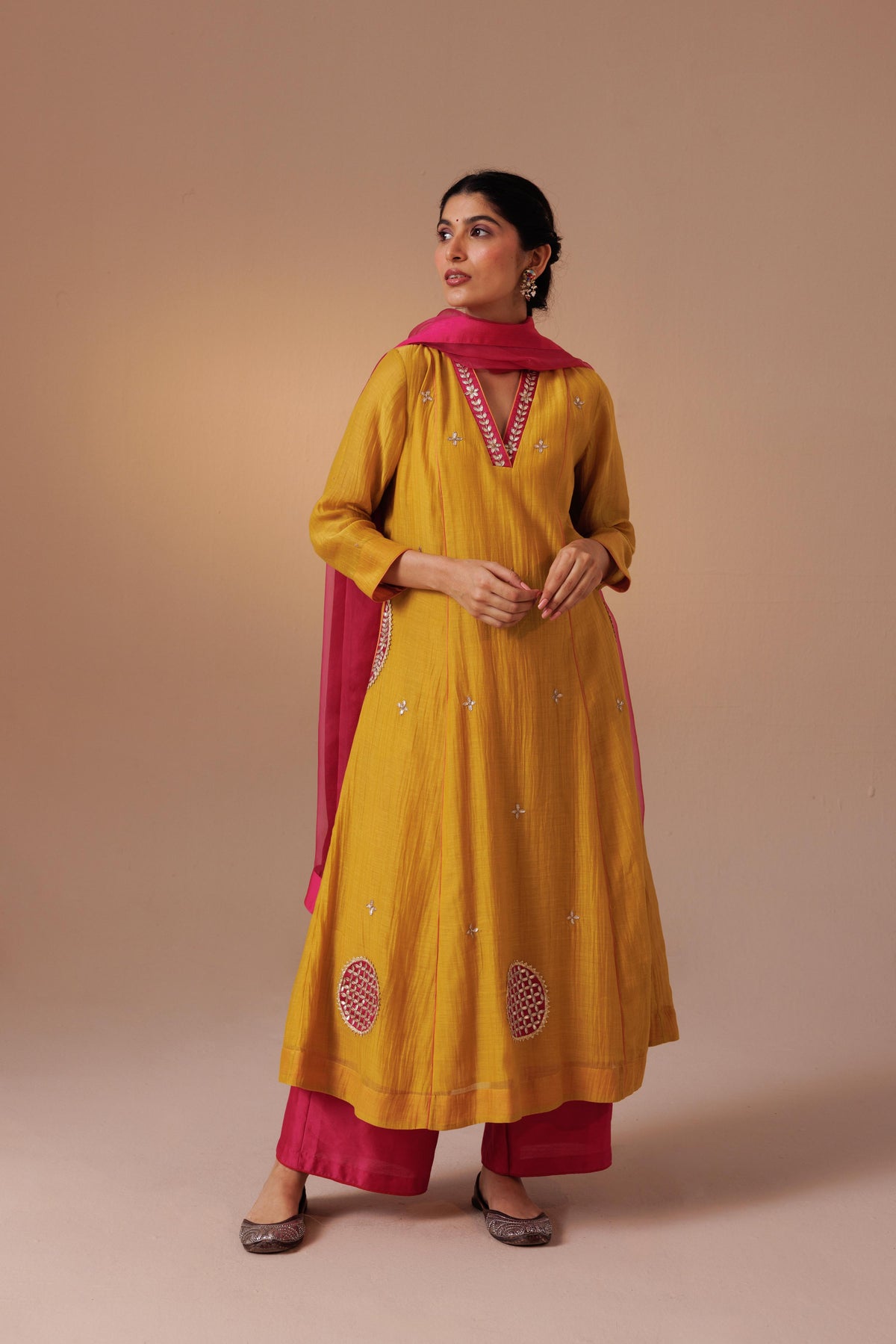 Noor Gota Set - Yellow