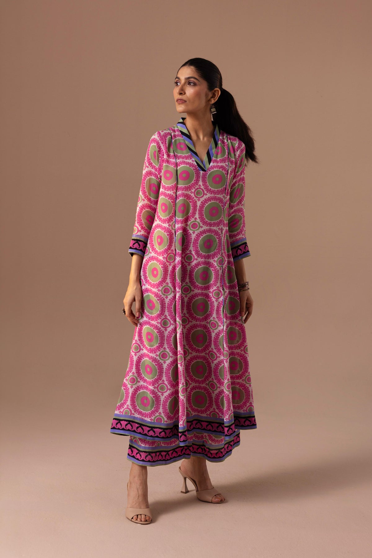 Thea kurta set - Suzani green