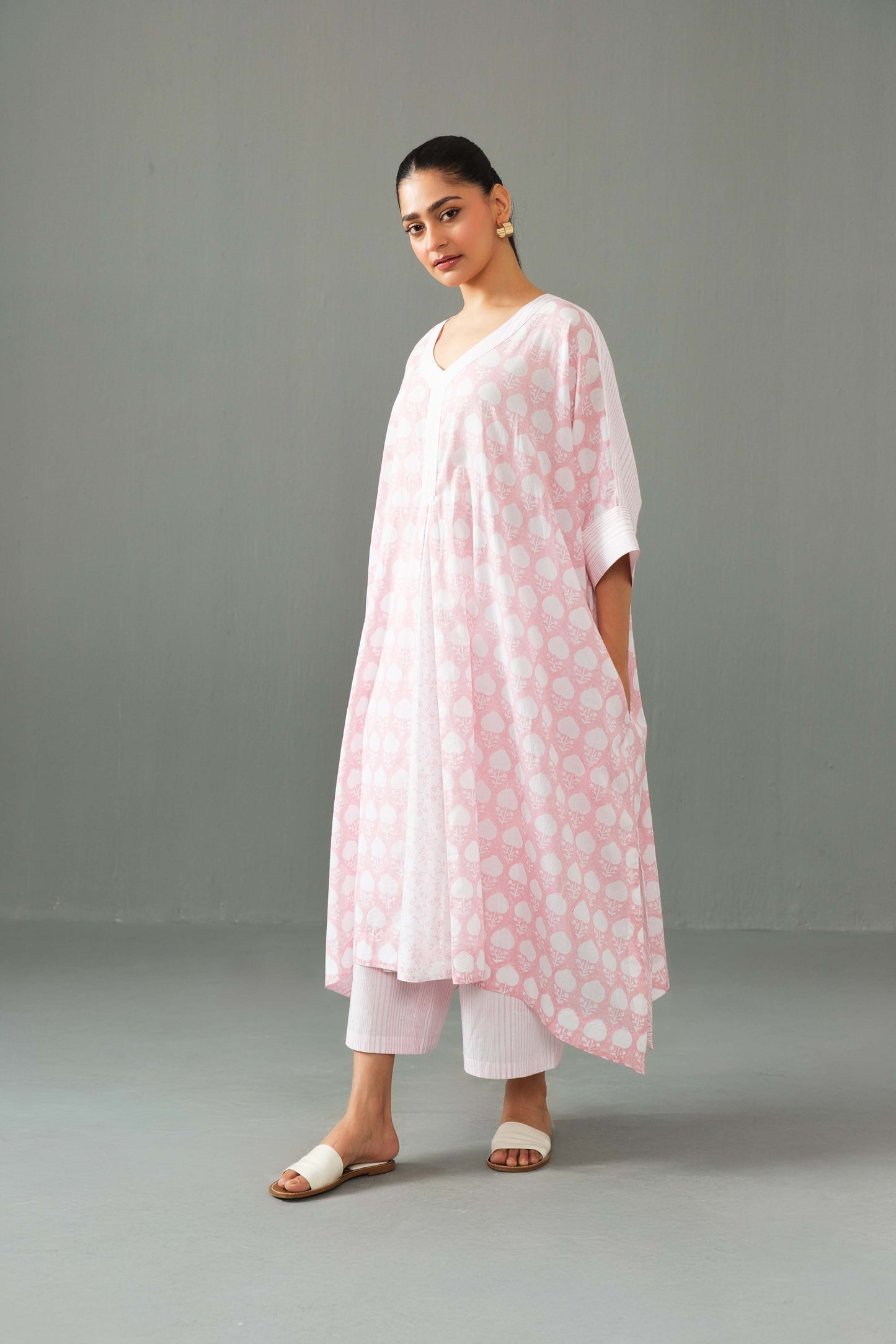 Bella kaftan set Pink