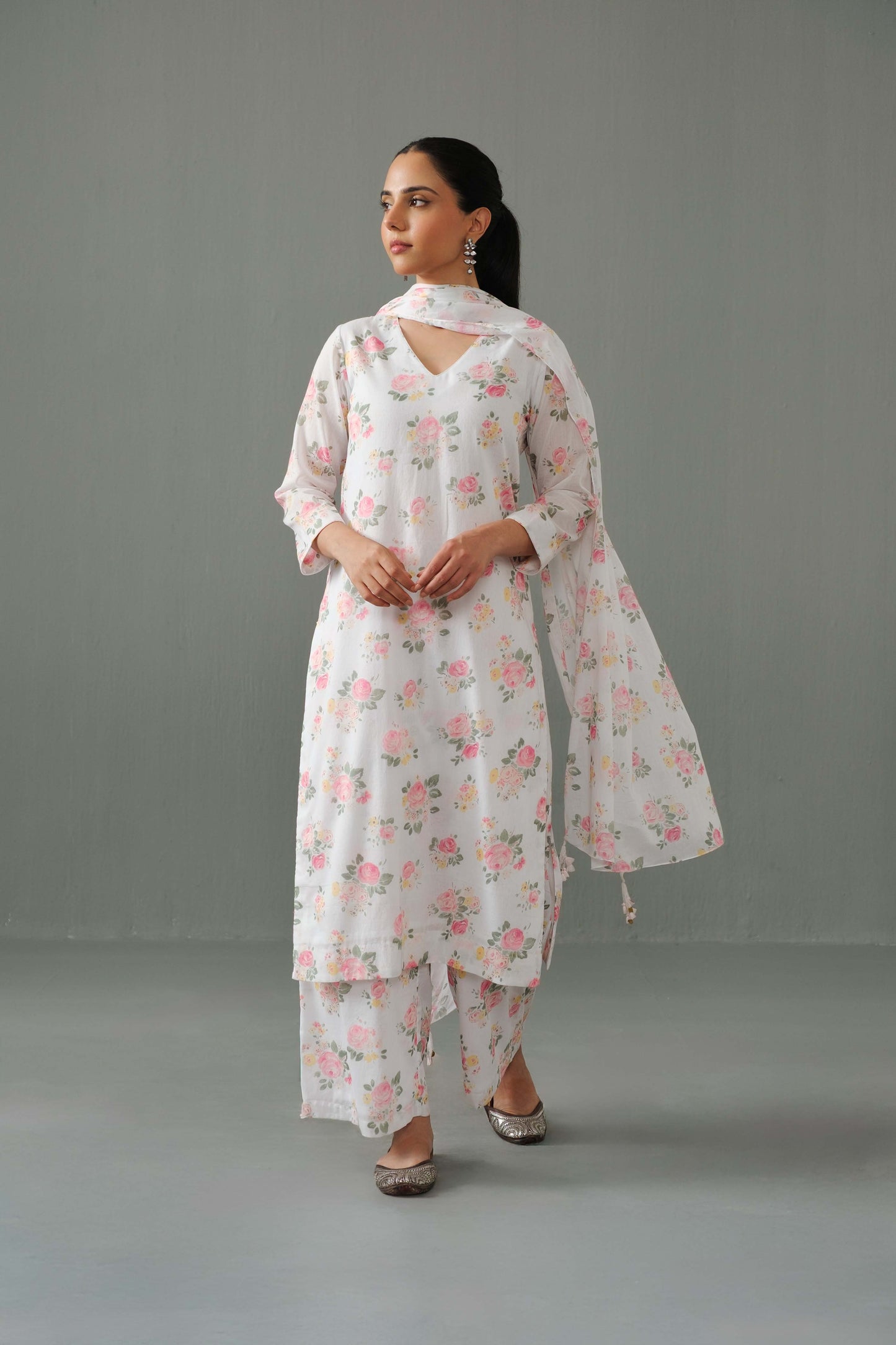 Linda Printed  kurta set White