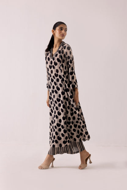 Thea Tulip Set Black