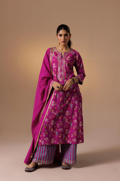 Avanti Printed Gota Pink
