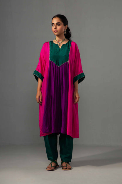 Ajooni Set Rani Pink