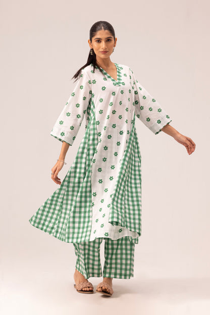 Jia Kurta Pant Set Green