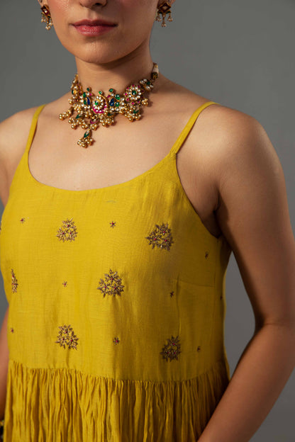 Roomani Ghera Set Yellow