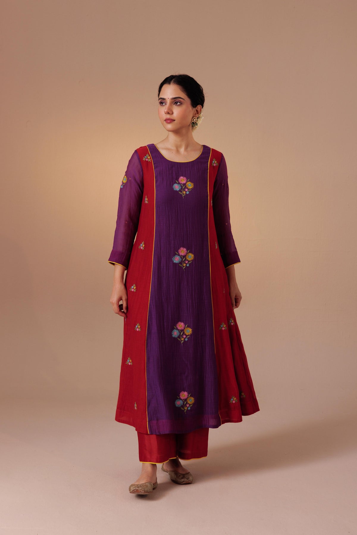 Noor Kurta Set -Aubergine
