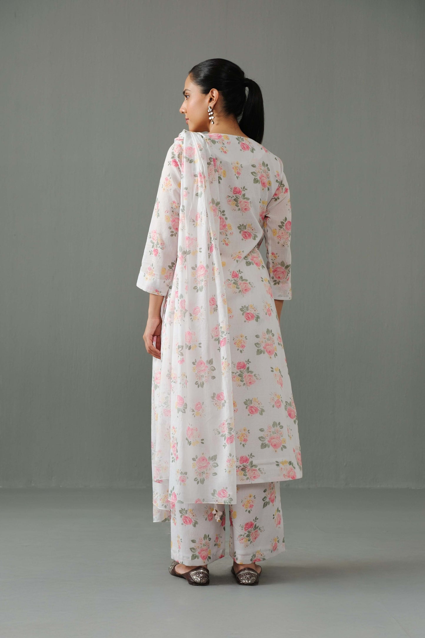 Linda Printed  kurta set White