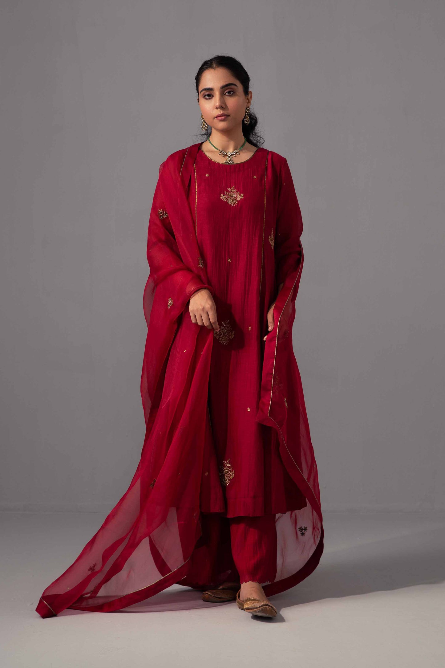 Noor Kurta Dupatta Set Red