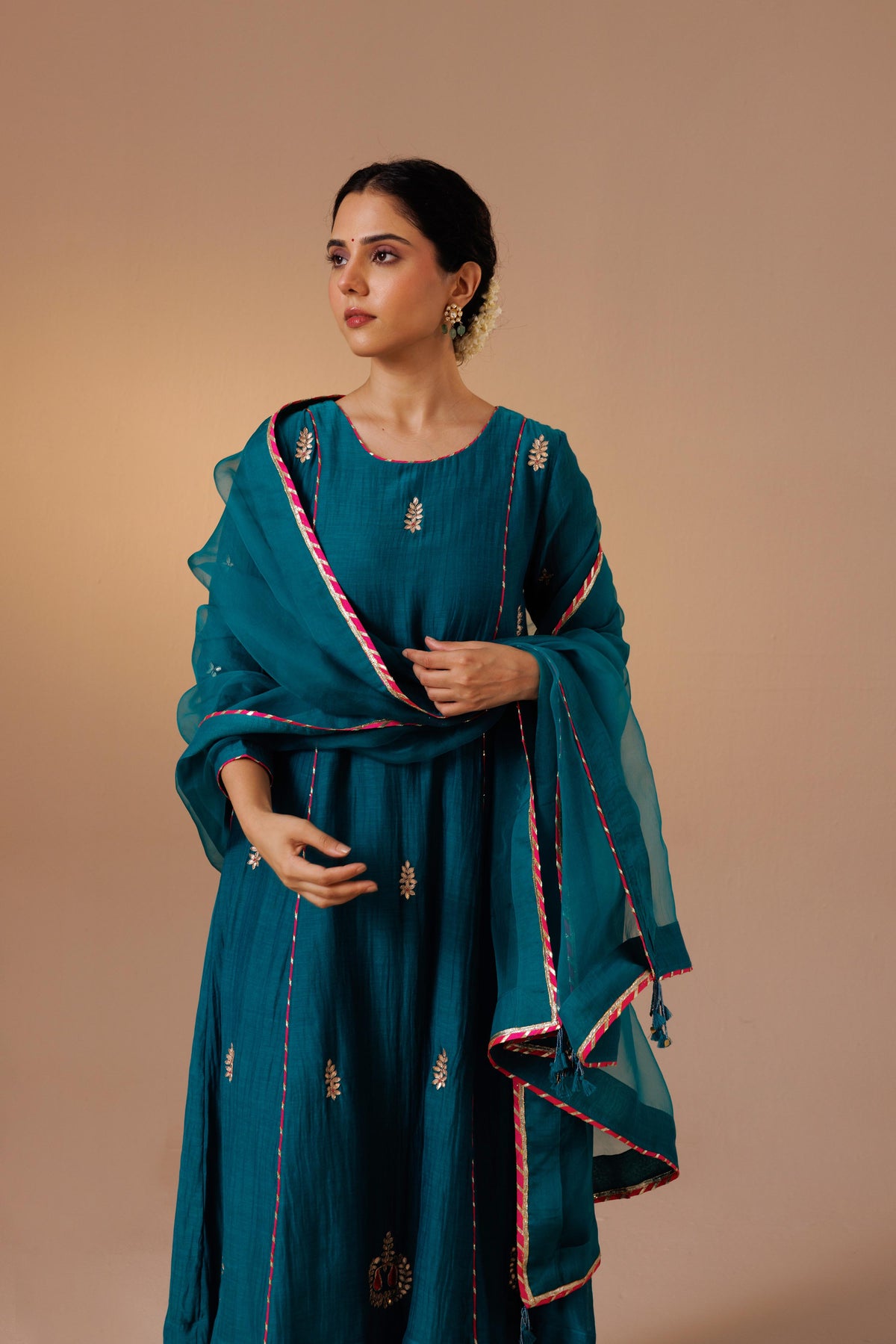 Noor Gota Set -Turquoise
