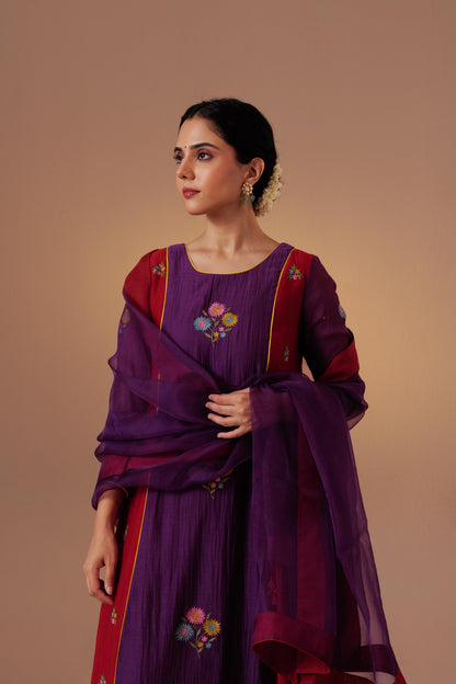 Noor Kurta Set -Aubergine