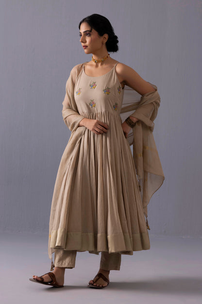 Mira Kurta Set Beige