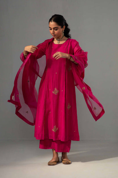 Noor Kurta Dupatta Set Fuschia