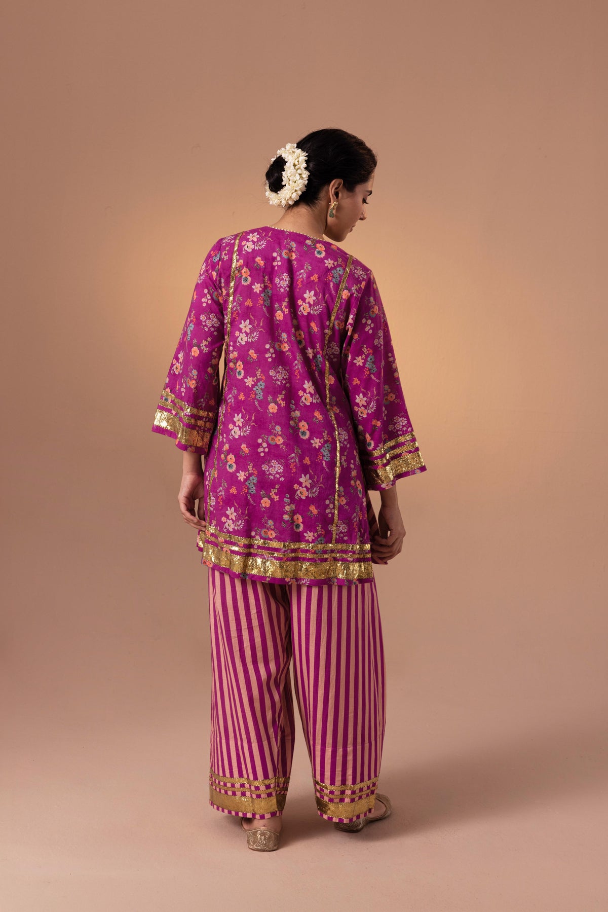 Sofie Gota Farshi Salwar - Pink