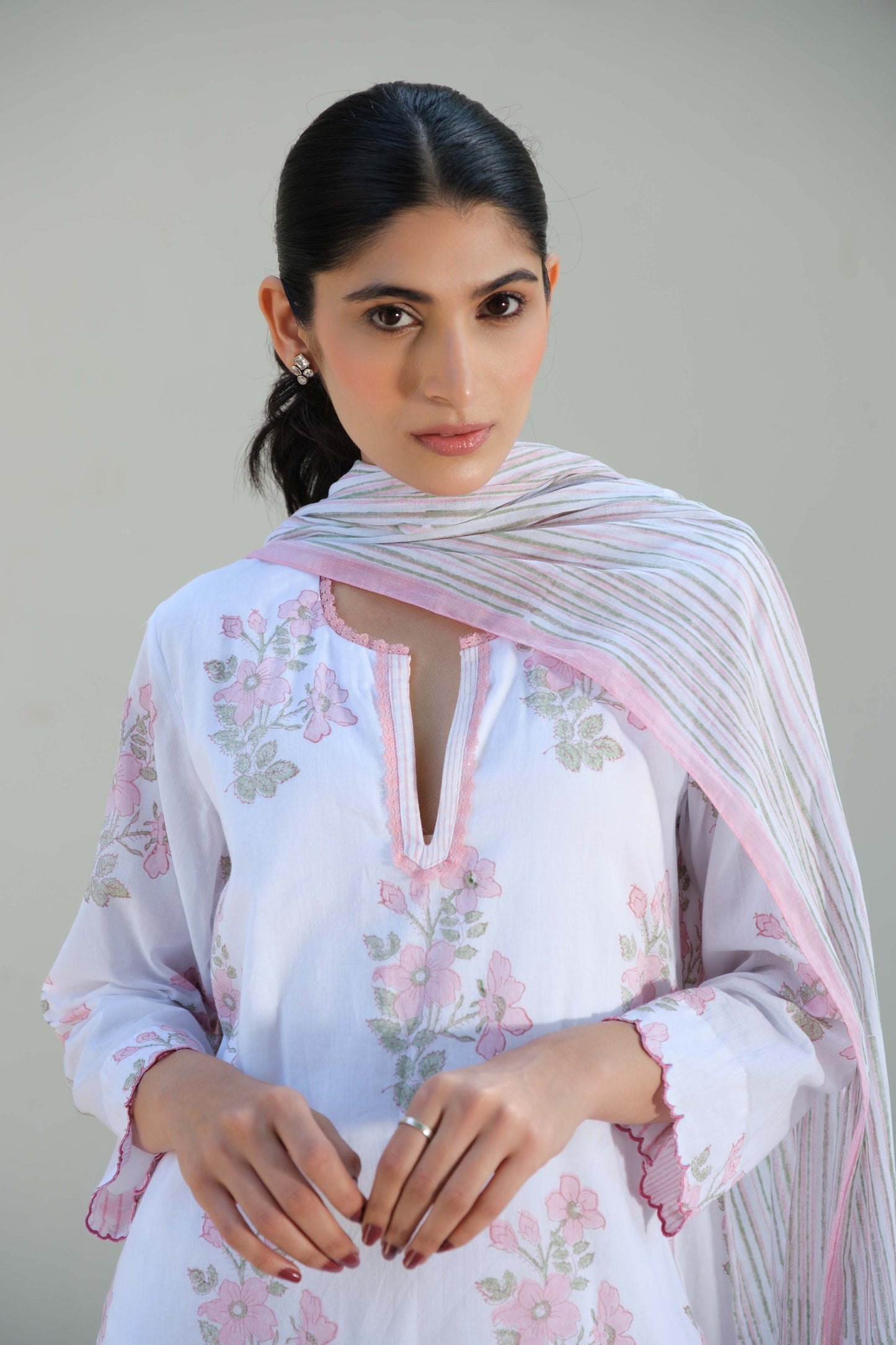 Sofie Farshi Salwar Set Pink