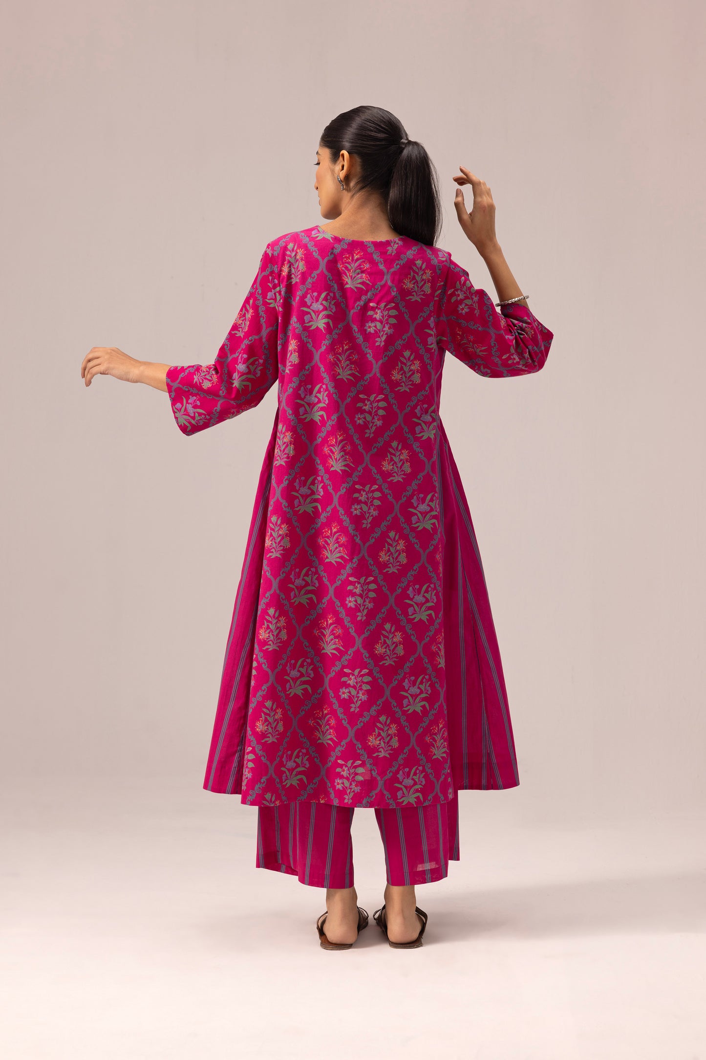 Jia Kurta Pant Set Pink