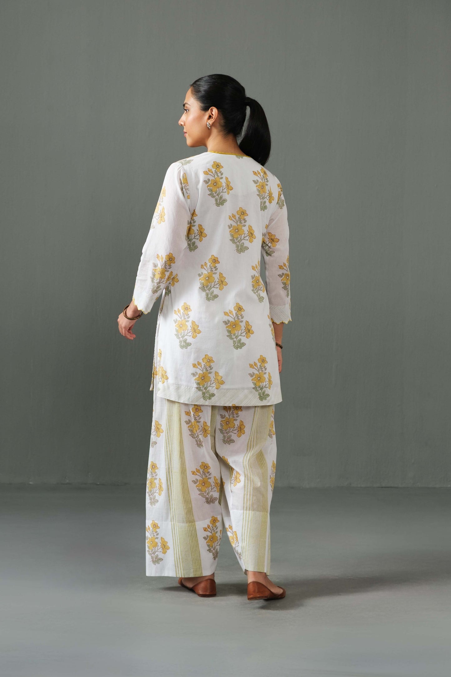 Sofia Farshi Salwar salwar set Yellow