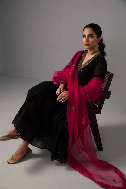 Raha Angrakha Set Black