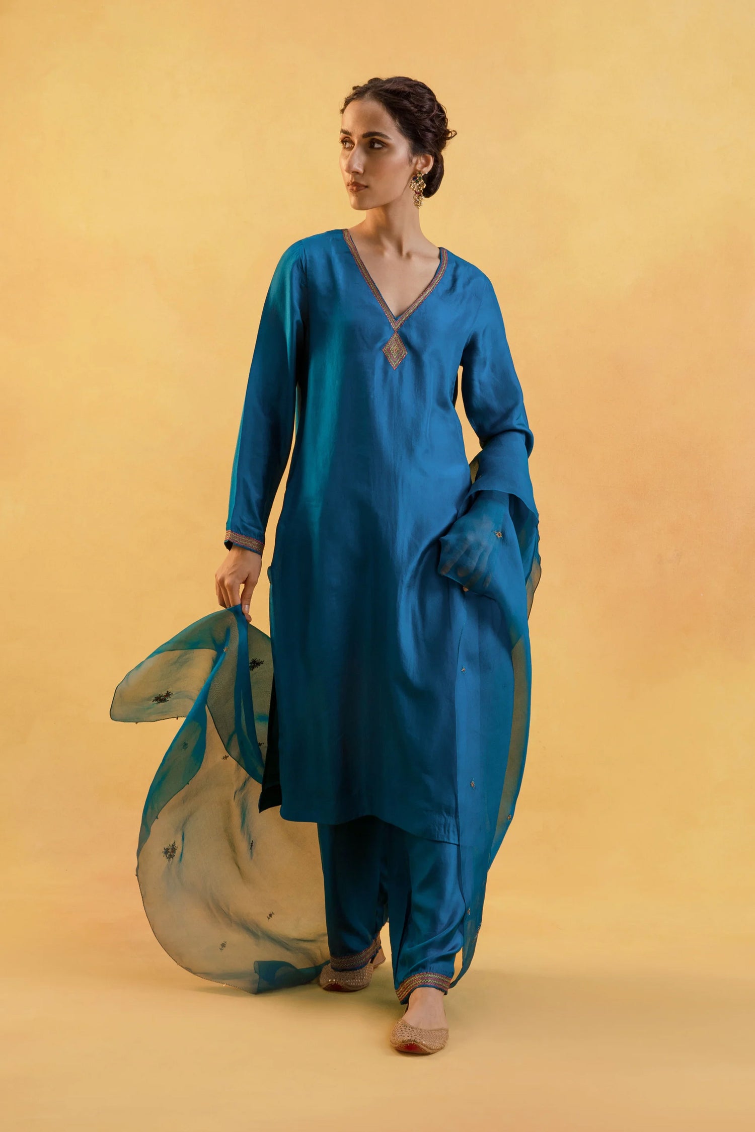 Anuja V-neck Kurta Set of 3