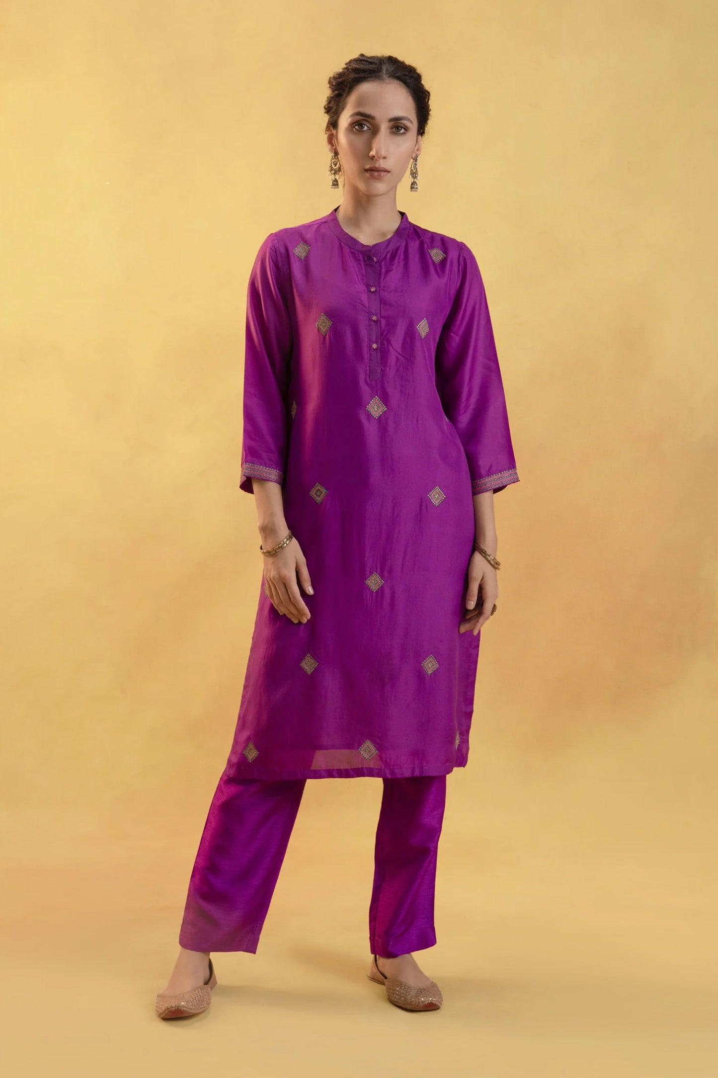 Abha Bandh Gala Kurta Set of 3