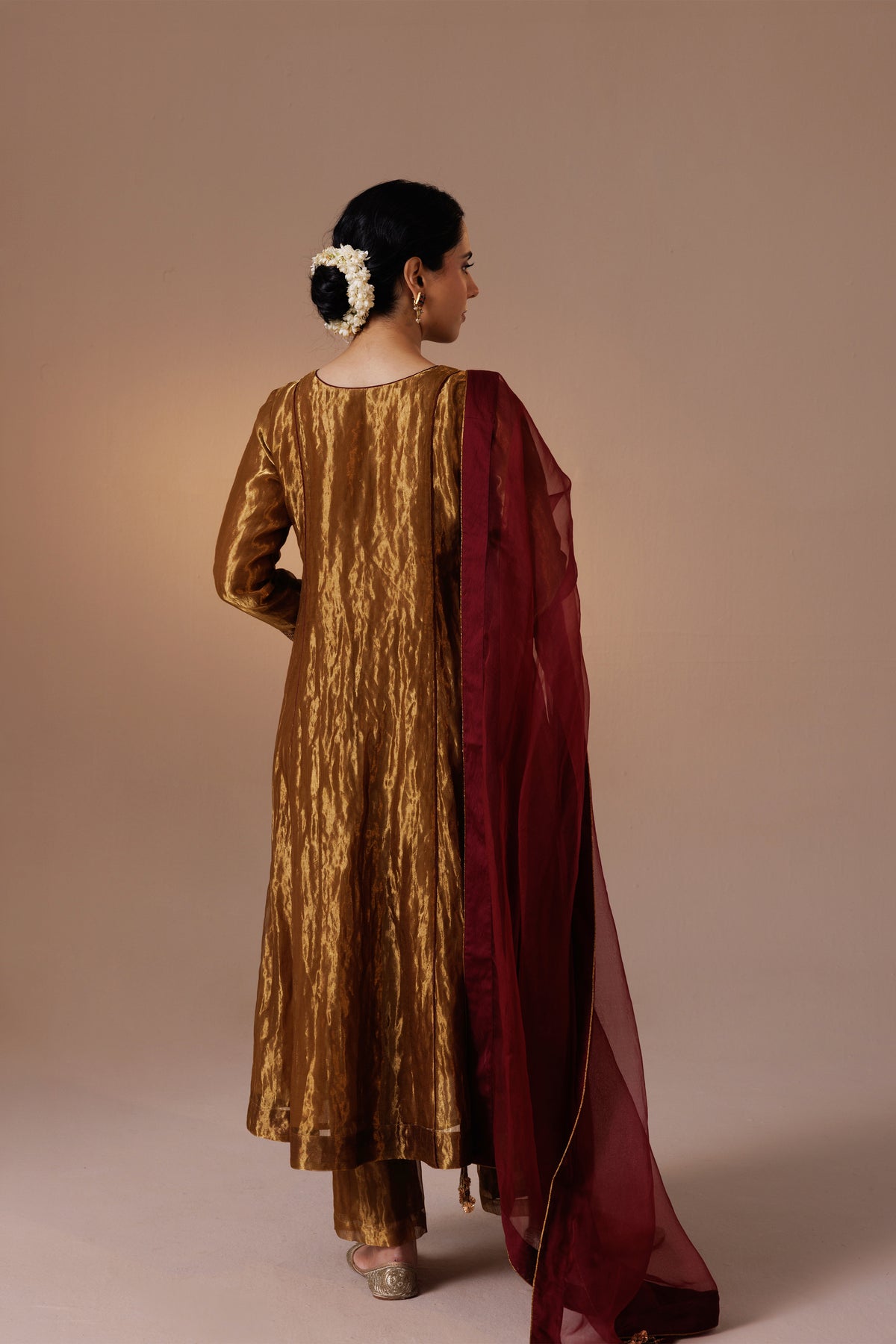 Noor Tissue Kurta Set - Gold